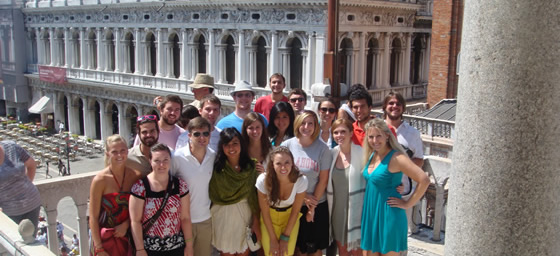 Entrepreneurship classes; business trips to Ducati, Ferrari; visit Rome, Florence, and Venice; spend time in Tuscany, discover the Italian culture and art.